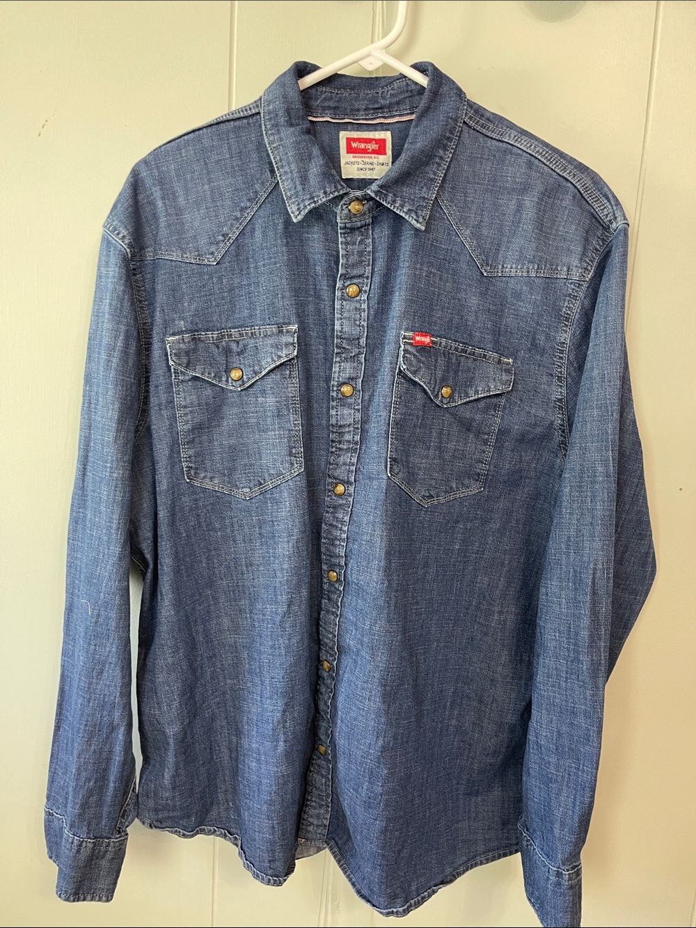 Wrangler Men's Premium Slim Fit Pearl Button Up Denim Shirt Size XL - Picture 2 of 7